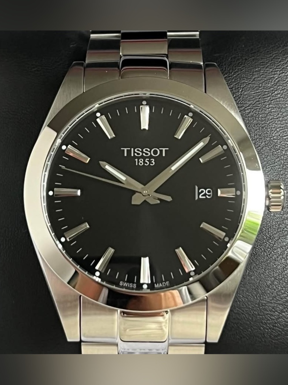 T127.410.11.051.00 - Tissot Gentleman Men’s Watch
Case Size: 40mm